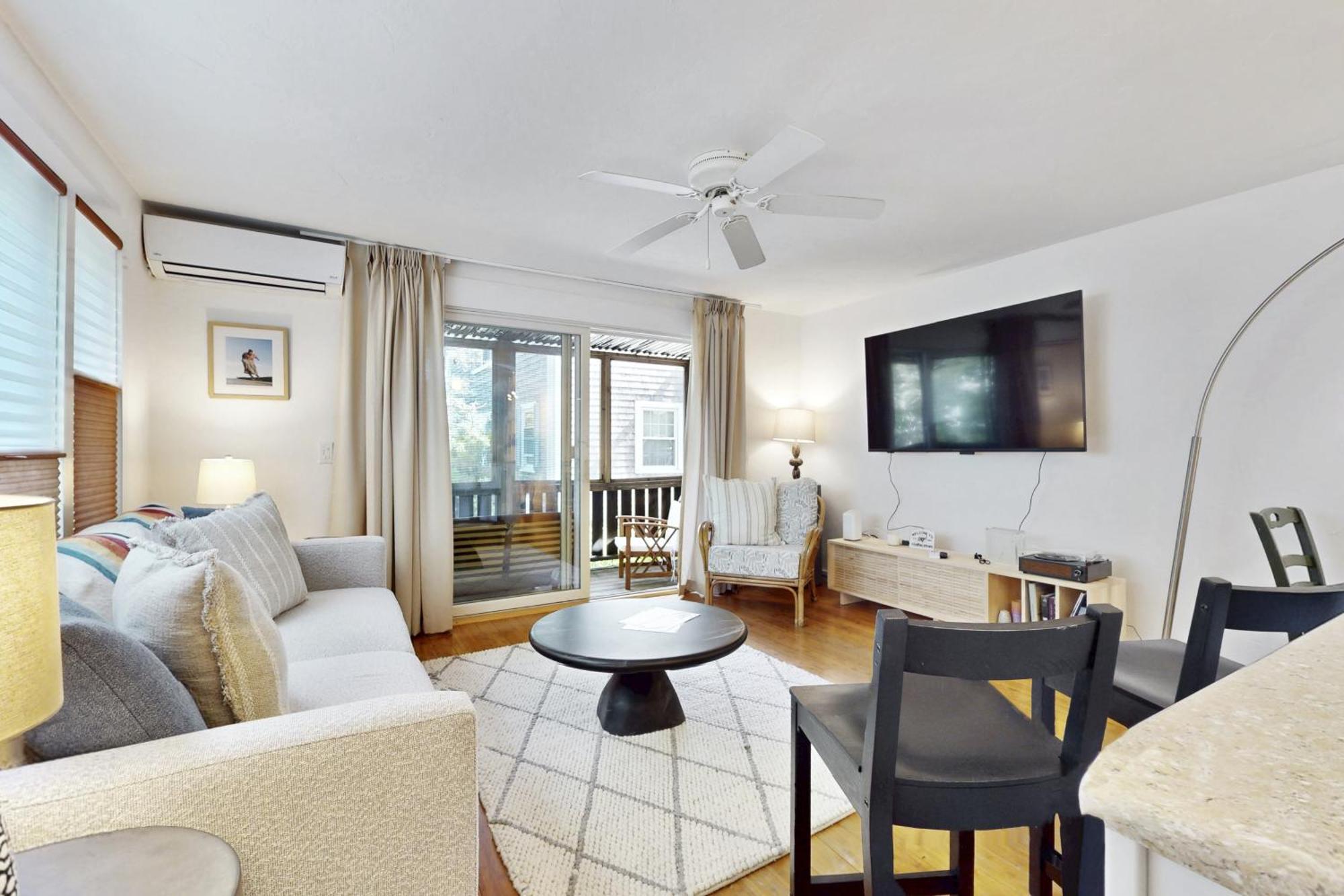Endless Summer Apartment